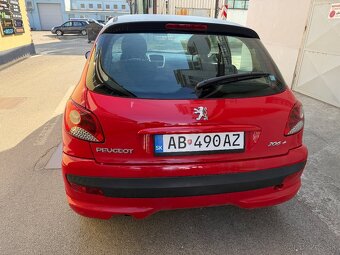 Peugeot 206 + - 5
