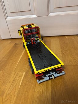 Lego plošinovy transportér - 5