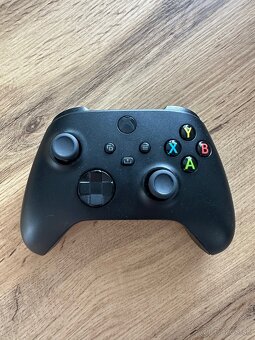 Xbox one S 1TB s mechanikou - 5