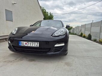 Porsche Panamera - 5