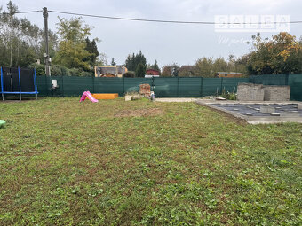 Dvojzáhrada v Kráľovej nad Váhom pri Váhu o výmere 523 m2 EX - 5