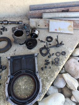 Zetor 67 motor na náhradné diely - 5