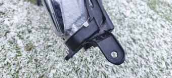 Svetlo Toyota Yaris - 5