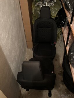 Nissan Qashqai J10 Sedačky - 5