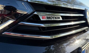 Volkswagen Passat 2.0 TDI 140kw 4x4 vo výbave Highline - 5