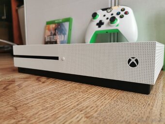 Xbox One S 1TB - 5