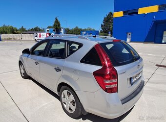 Kia ceed sw - 5