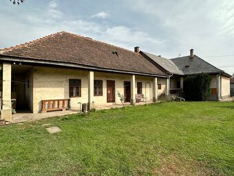 MAĎARSKO - ENCS SUPER DVOJGENERAČNÝ DOM S ROZLOHOU 120 M2 + - 5