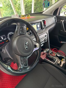 KIA sportage QL - 5