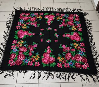 Staré Slovenské kroje 3. - 5