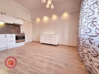 VEĽKÝ 3 izbový BYT SO ZÁHRADKOU a GARÁŽOU V SENCI – CENTRUM  - 5