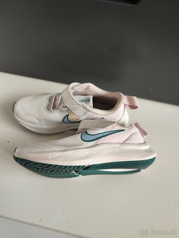 Tenisky Nike veľ.28,5 - 5