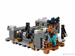 LEGO Minecraft 21124 - 5