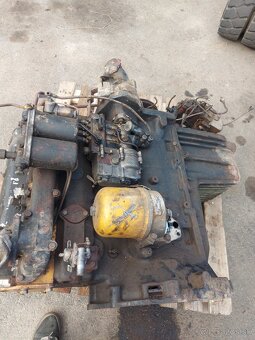 6x motor Zetor LKT - 5