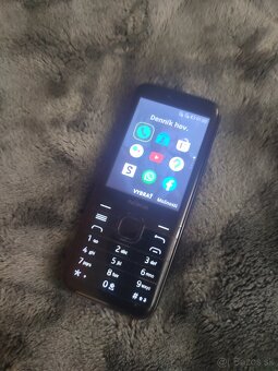 Predám Nokia 800 4G - 5