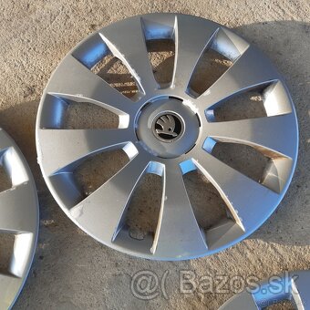 Predam puklice na Skoda superb 16 zoll - 5