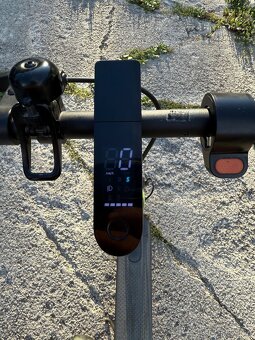 Predám Elektrickú kolobežku Xiaomi Mi Essential na ND - 5