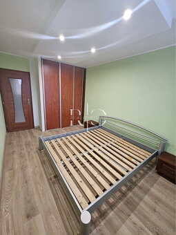 Na predaj 3izb byt , Partizánske-sídlisko Šípok - 5