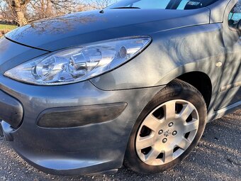 Peugeot 307 SW, 1,6 Hdi, 80 Kw, r.v. 2006 - 5