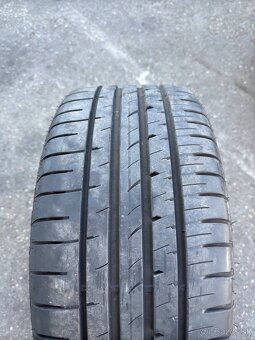 245/35 R18 88Y 225/40 R18 88Y Good Year - 5