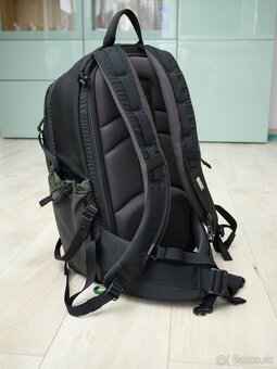 Think Tank Backlight 26l charcoal - 5