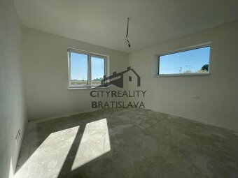Na predaj - Smart Moderný 4 izb. rod.dom - bungalov s luxusn - 5