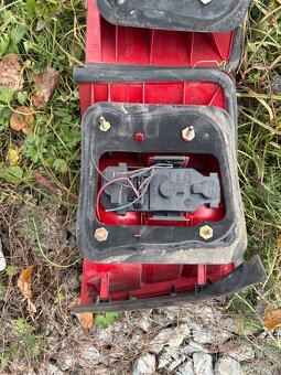 Zadné svetla Audi a6c5 - 5