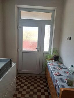 Exkluzívne predáme 4 izbový, rodinný dom v Bánove - 5