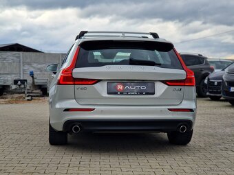 Volvo V60 D4 Momentum AWD A/T - 5