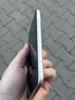iPhone 11 64GB white - 5