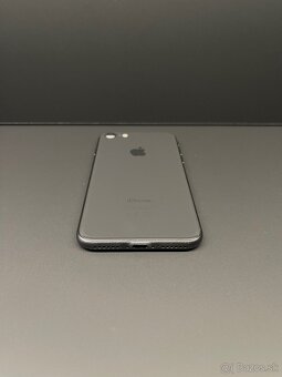 iPhone 8 64GB - 5