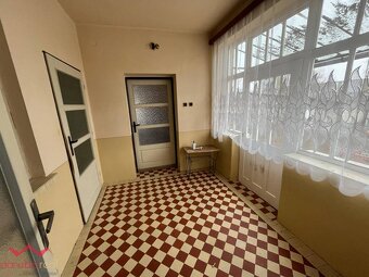 Zachovalý rodinný dom v Martovciach, okres Komárno - 5