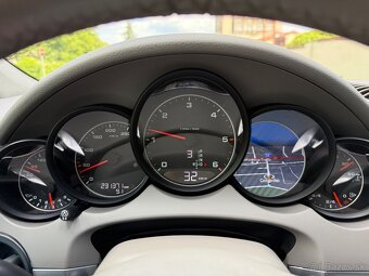 Porsche Cayenne II 3.0 Diesel Platinum Edition II FL - 5