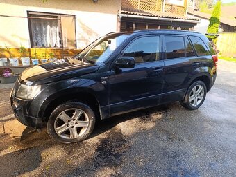 Suzuki Grand Vitara 4x4 - 5