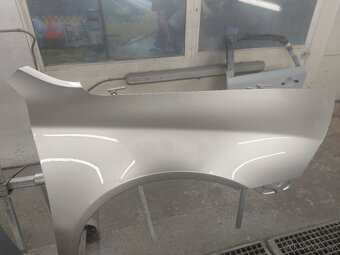 Skoda Octavia 2  karosarske diely vo farbe auta kapota,blatn - 5