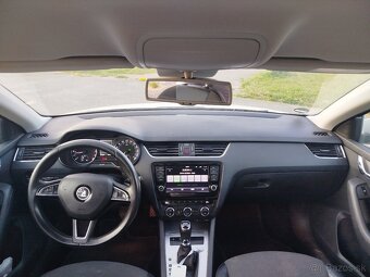 Škoda Octavia Combi 2.0 TDI Elegance/Style DSG - 5