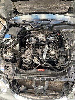 Rozpredam mercedes w211 - 5