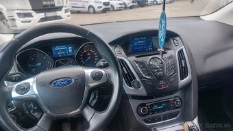 Ford Focus - 5