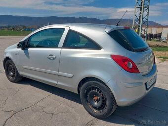 Opel Corsa 1.2 16V Essentia - 5