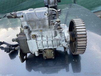 Vstrekovacie čerpadlo 81kw passat b5 - 5