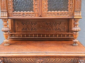 starožitný príborník - 5