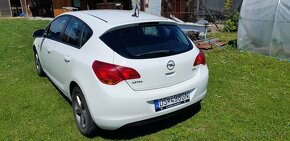 Opel astra j  1.7 cdti - 5