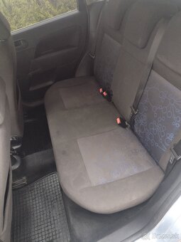 Ford fiesta 1,25 benzin - 5