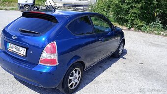 Hyundai Accent - 5