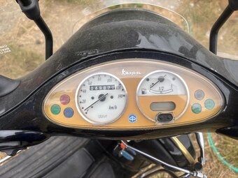 Vespa 125 GT 4T - 5