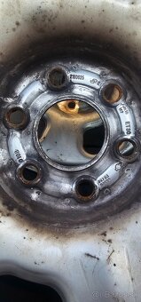 235/70r16 - 5