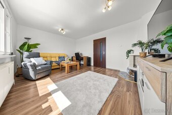 PRIESTRANNÝ A SLNEČNÝ 3-IZB. BYT, LOGGIA, PIVNICA, RAČA - 5