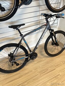Predám nový pánsky horský bicykel Kross Hexagon 3.0 21 27,5 - 5