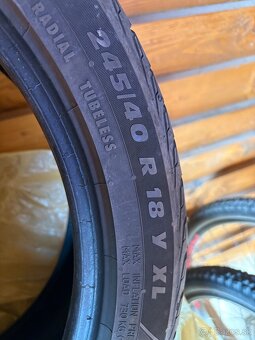 Letne pneumatiky 245/40 R18 - 5