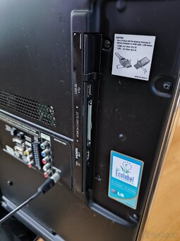 LG 3D tv 42LW4500  televízor + anténa - 5